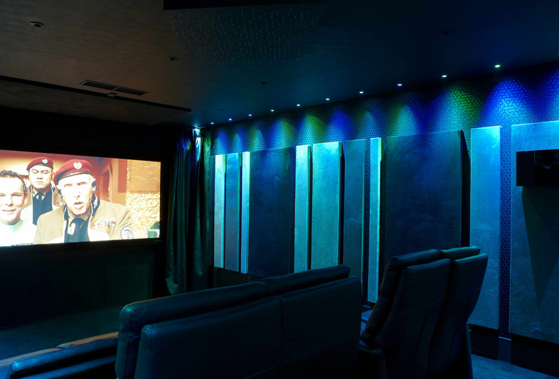 Private Home Cinema
Custom suede covered RPG Absorbers and BAD panels manufactured and installed in this private cinema room. RPGEuropeNorhwood28Feb11 19.jpg